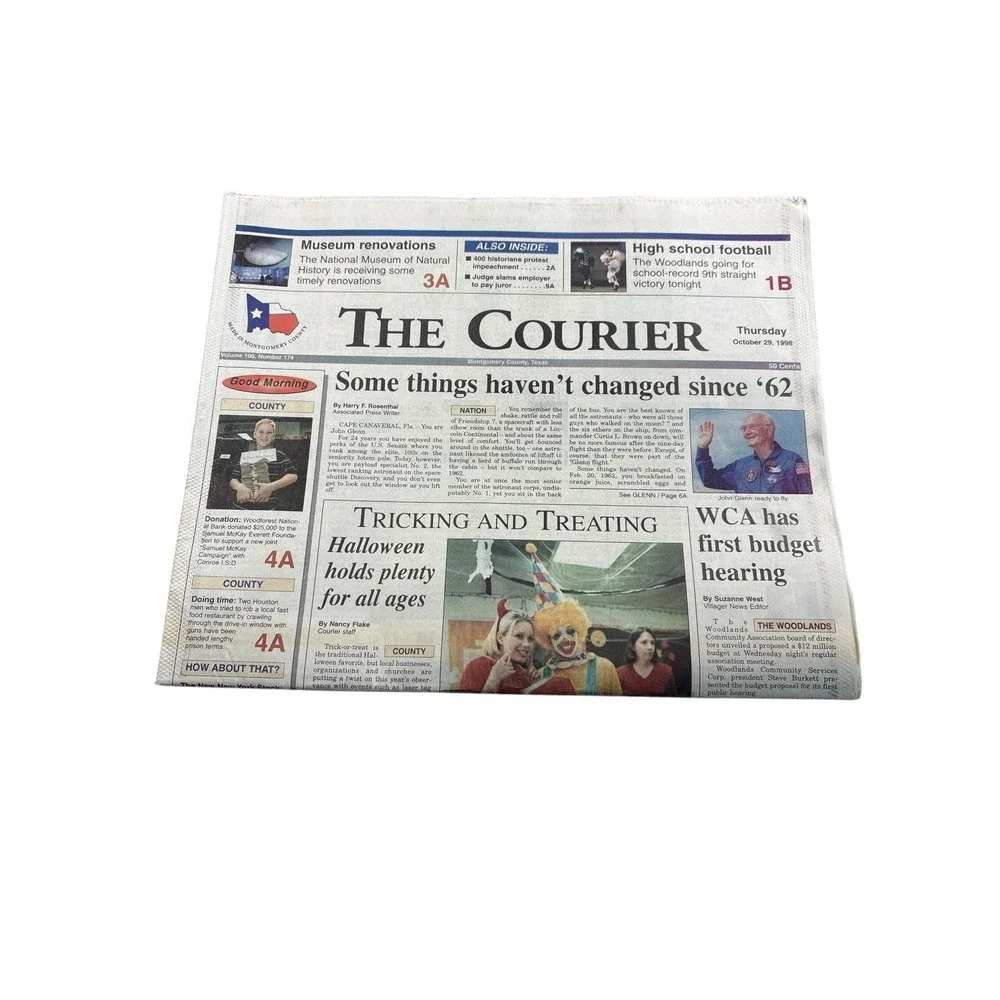 Vintage The Courier 1998 Newspapers Lot Texas Local News Sports‎